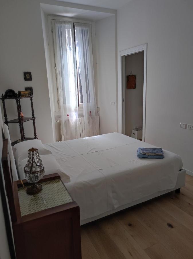 Maria Holiday Homes -Vitruvio 42 Appartamenti Milan Luaran gambar