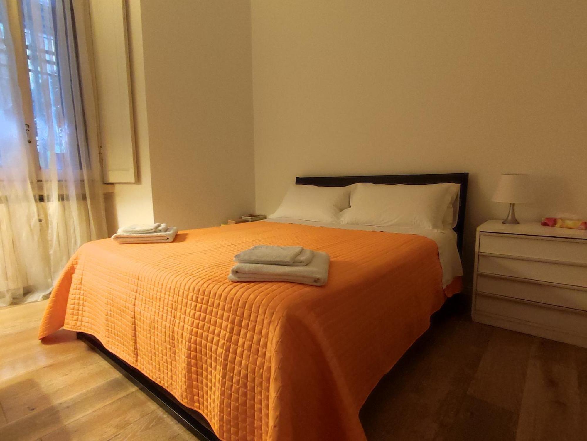 Maria Holiday Homes -Vitruvio 42 Appartamenti Milan Luaran gambar