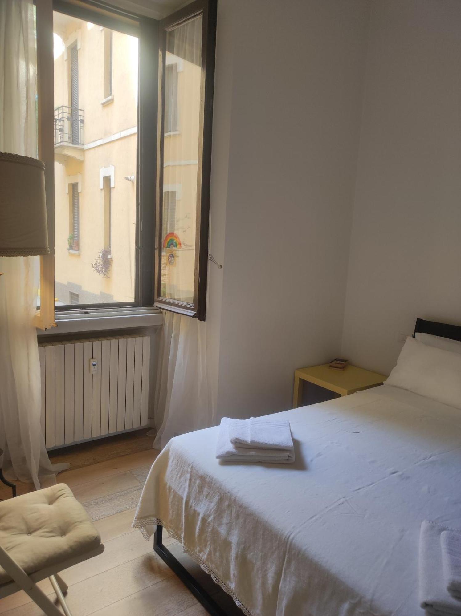 Maria Holiday Homes -Vitruvio 42 Appartamenti Milan Luaran gambar